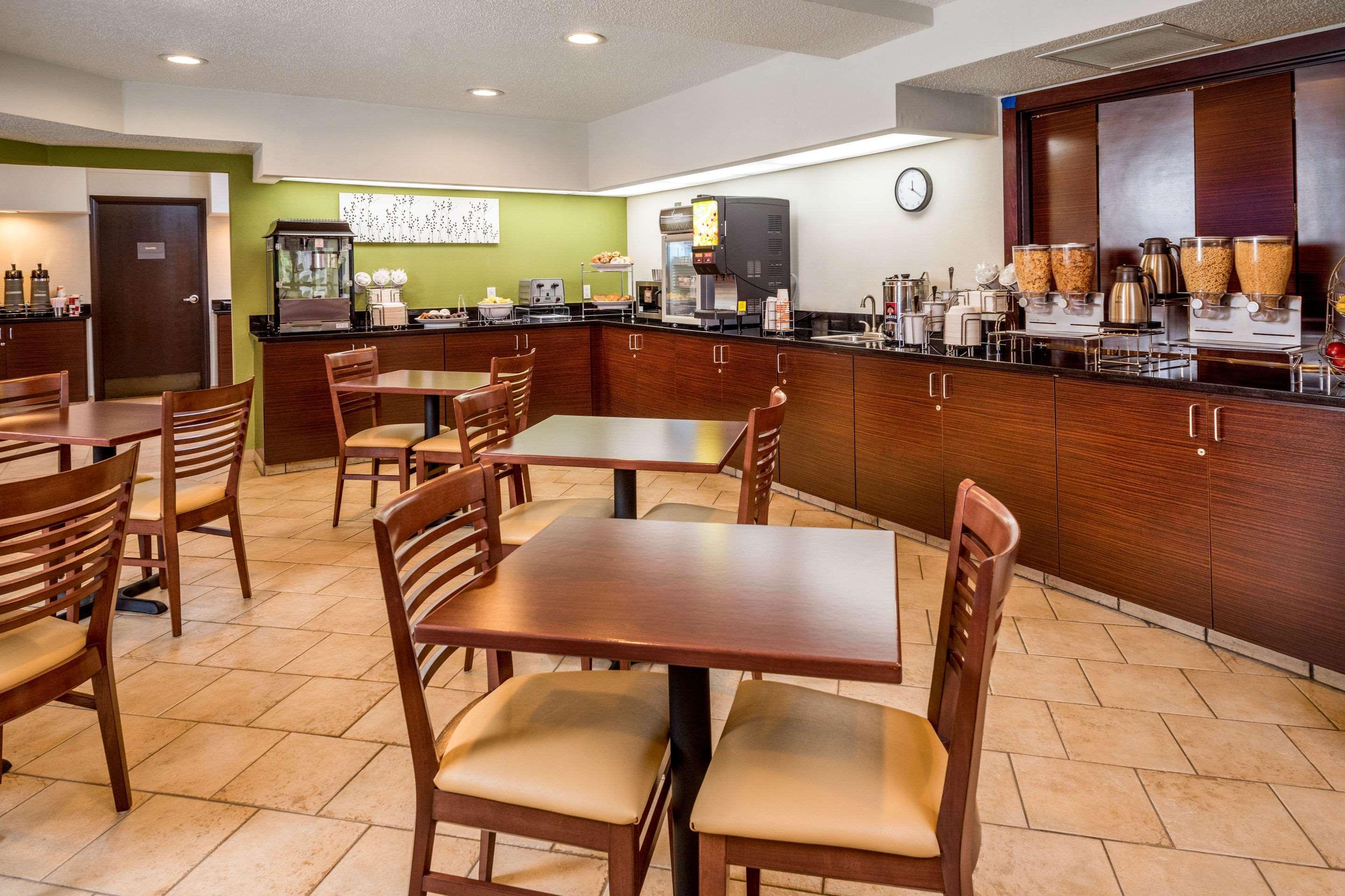 Sleep Inn & Suites Cross Lanes - South Charleston Ngoại thất bức ảnh